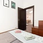 Loftus- 2 Bedrooms In The Center شقة *