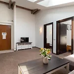 شقة Loftus- 2 Bedrooms In The Center كراكوفيا