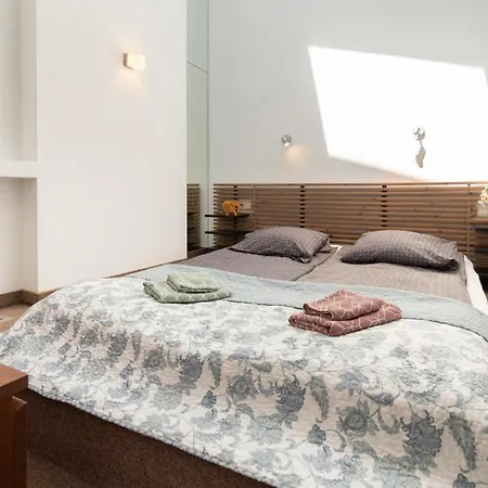 Friendly Family Loft In The Center Краков