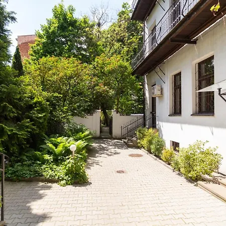 Friendly Family Loft In The Center Апартаменты *