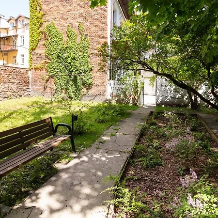 Апартаменты Friendly Family Loft In The Center